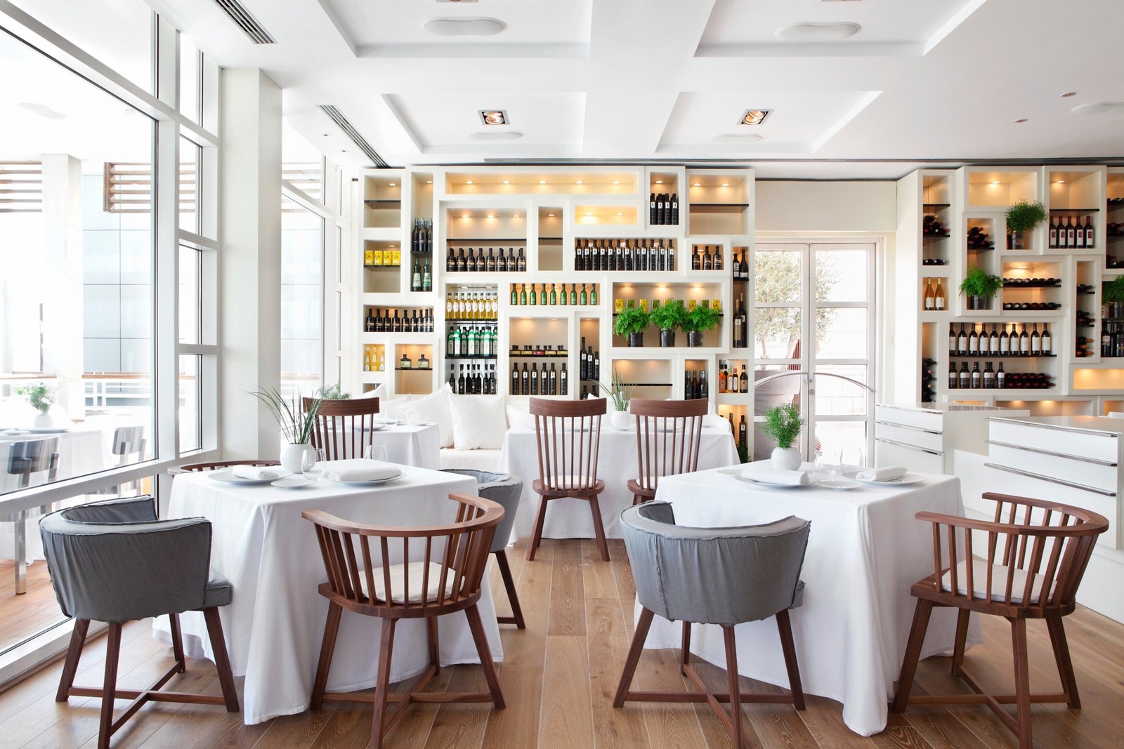 Enoteca Paco Pérez dining room at Hotel Arts Barcelona